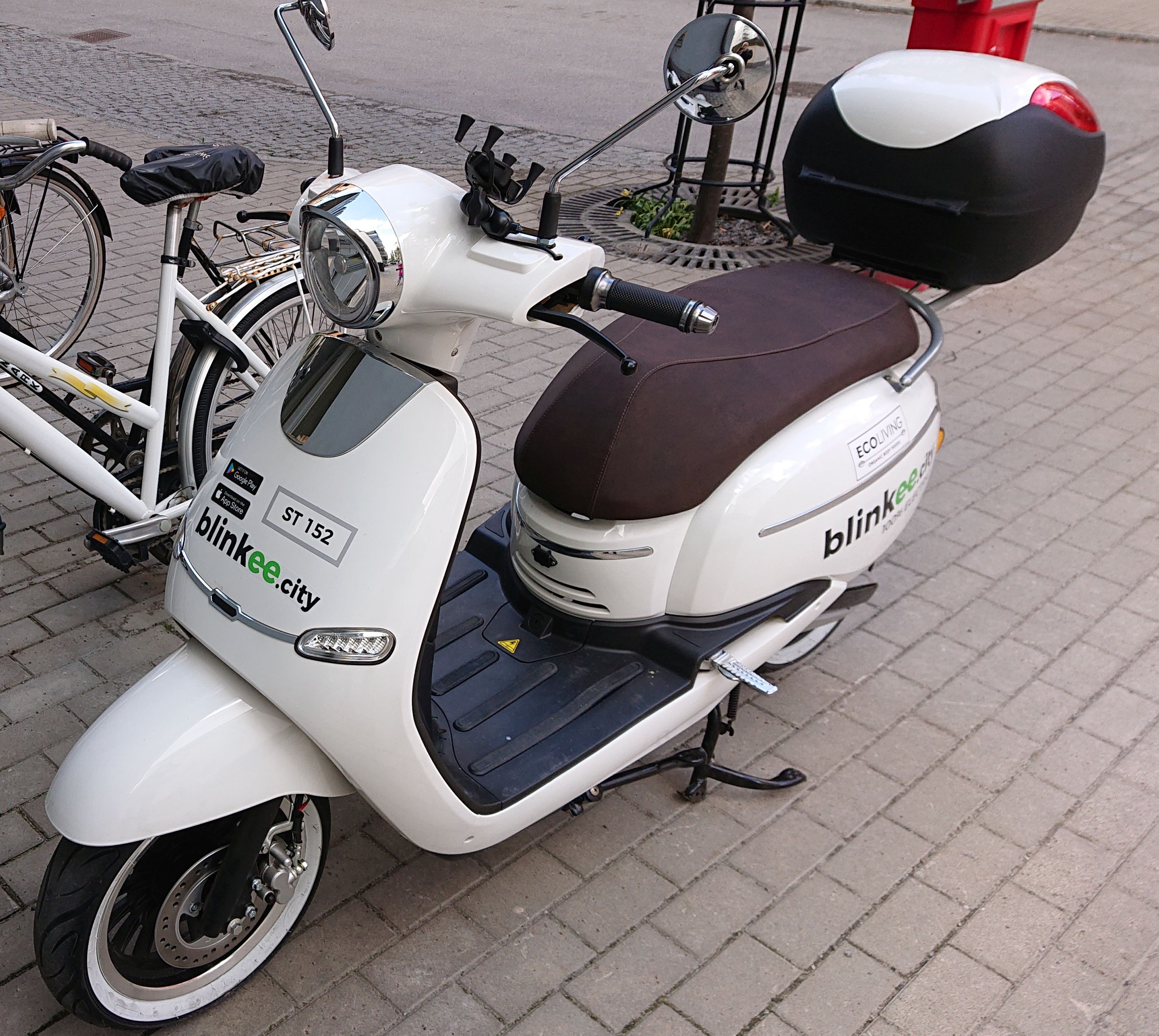 Voi Electric Scooters In Stockholm – Juraj's Blog